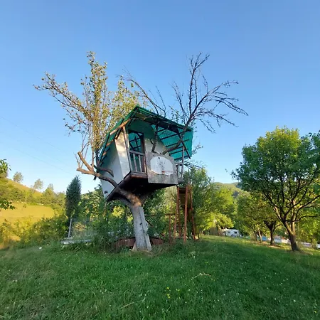 Chalet Cabanuta Rustica 02